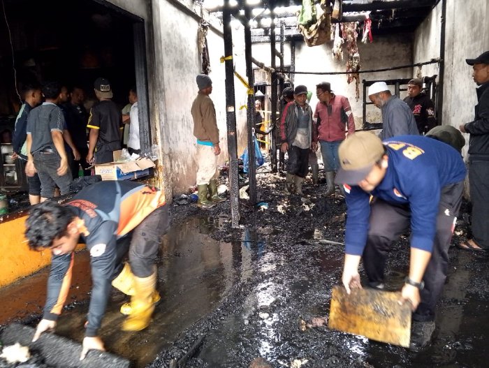 3 Rumah Warga Terbakar di Desa Makmur Sentosa Kabupaten Bener Meriah